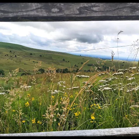 Place Des Jolis Reves Riom-es-Montagnes